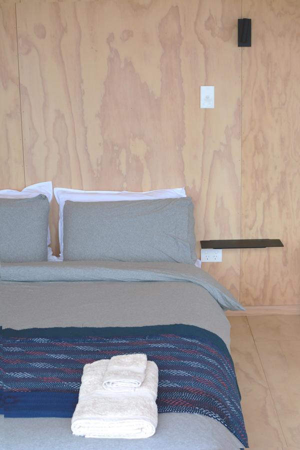 The Huts Bed & Breakfast Ahipara Exterior photo